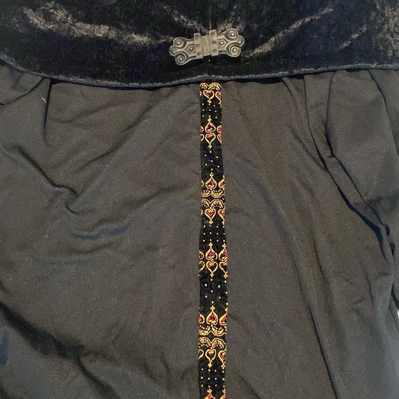 Men’s full length Halloween costume. - Picture 1 of 3